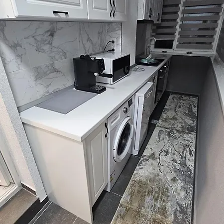 Apartment New World Militari Grand 3 *