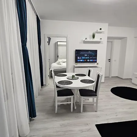 New World Militari Grand 3