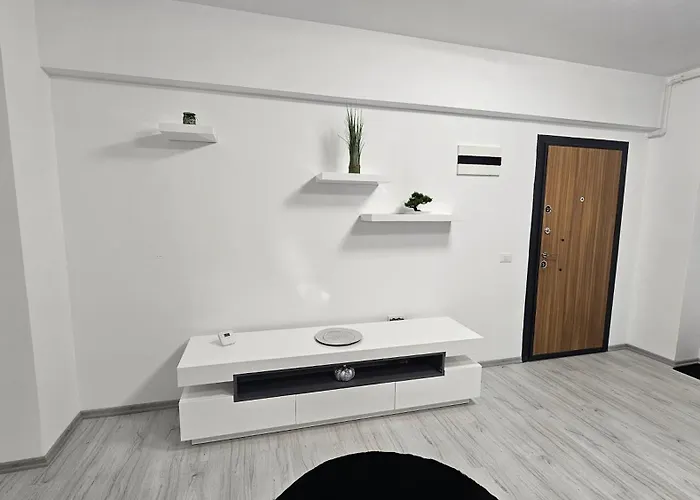 Apartament New World Militari Grand 3 *